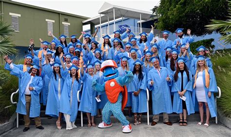 COLLEGE OF THE FLORIDA KEYS HOLDS FALL GRADUATION