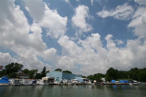 Buckeye Lake Marina — EXPLORE BUCKEYE LAKE