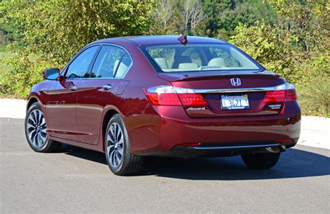 2015 Honda Accord Hybrid Touring Real-World Quick Spin