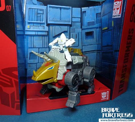 Transformers Studio Series 86 – 07 Leader Class Dinobot Slug | Brave ...