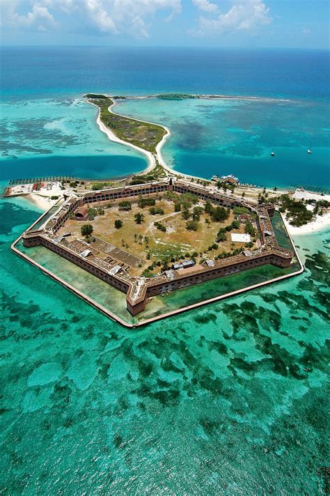 Go-to Islands Destinations: The Dry Tortugas - Sail Magazine