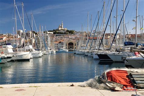 Vieux port de Marseille : tourisme, visite, navettes maritimes