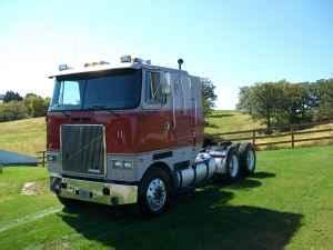 88 white/gmc cabover - (Darlington) for Sale in Dubuque, Iowa ...