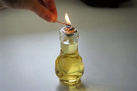 15 Simple DIY Oil Lamp Ideas | Make An Olive Oil Lamp