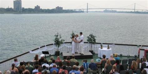 Detroit Princess Riverboat Weddings | Get Prices for Wedding Venues in MI