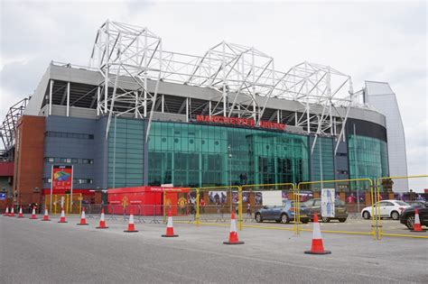 Old Trafford Parking - Manchester United F.C. Parking | TSR