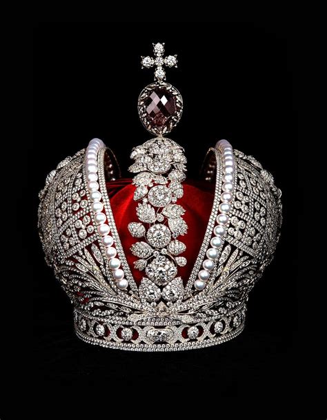 Imperial Crown of Russia, Russian Empire, 1762 [933x1200] : r/ArtefactPorn