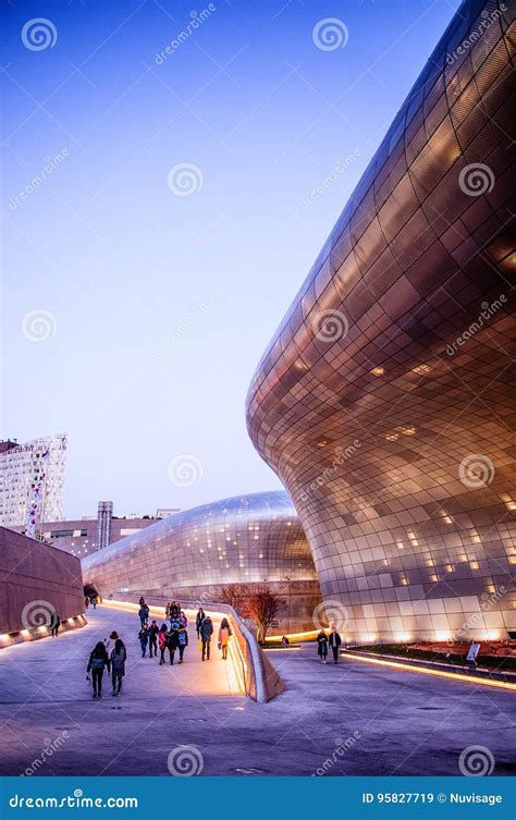 Dongdaemun Design Plaza at Night. Seoul, Korea, DDP Editorial Stock Image - Image of asian ...