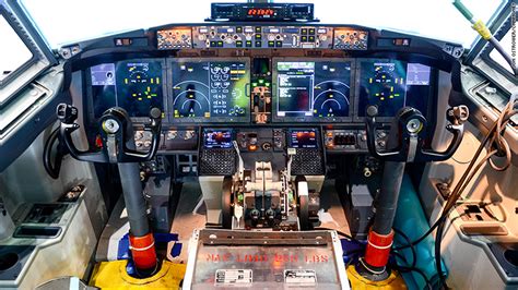 A peek in the cockpit - What Boeing's new 737 Max 9 has under the hood ...