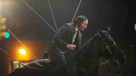 Behind The Scenes: Keanu Reeves Riding A Horse On The Set Of JOHN WICK: CHAPTER 3 - PARABELLUM ...