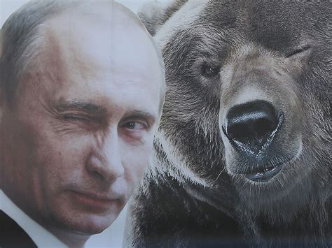 Vladimir Putin's ex-bodyguard once 'confronted a bear' outside presidential residence | The ...