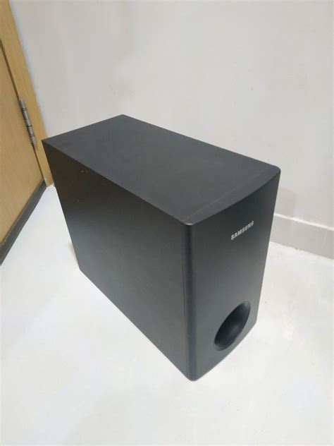 Samsung subwoofer, Audio, Soundbars, Speakers & Amplifiers on Carousell