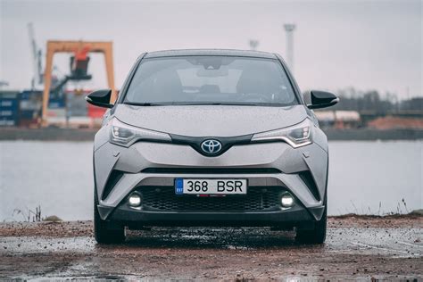 Toyota C-HR Hybrid 2017 | Kārlis Dambrāns | Flickr