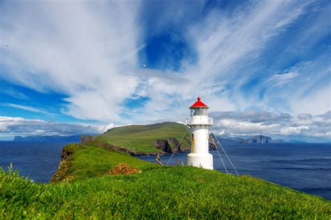 Mykines Hólmur Lighthouse | Lighthouse, Natural landmarks, Faroe islands