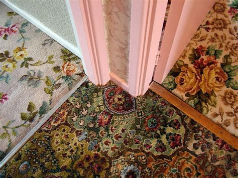 patterned wall to wall carpeting at DuckDuckGo in 2022 | Wall patterns, Wall carpet, Floral carpet