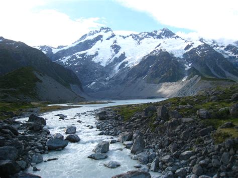 Manuhiri Diaries: Aoraki (Mount Cook)