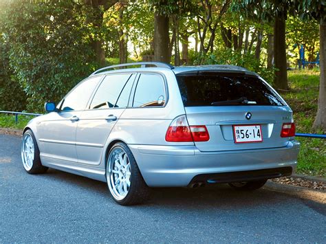 2003 BMW 325i Touring M-Sports | pacificcoastauto