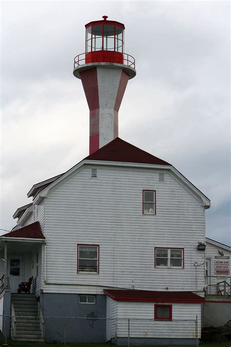 Yarmouth Lighthouse | @ Cape Forchu, Yarmouth, Nova Scotia ...