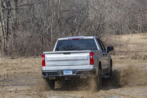 Chevrolet Silverado 1500 Accessory Lift Kit | GM Authority