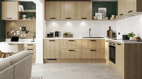 Greenwich Natural Oak Kitchen | Howdens