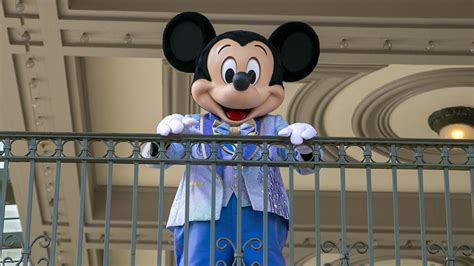 Happy Birthday, Mickey Mouse! Iconic Disney mascot turns 94 today ...