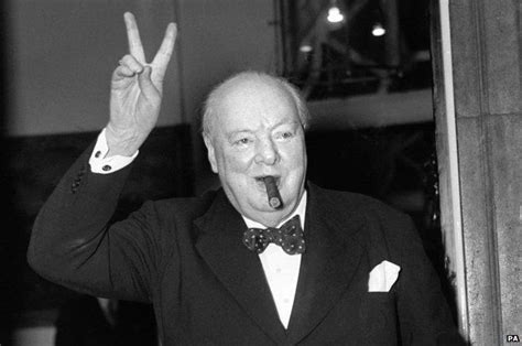 Winston Churchill's inspiring wartime speeches in Parliament - BBC News