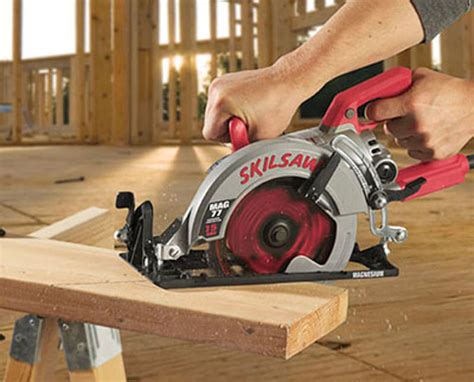 Upgrade Your Gear! ToolGuyd Giveaway: Skil Magnesium Worm Drive Circular Saw