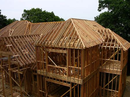 CE Center - High-Performing, Resilient, Wood-Framed Roofs