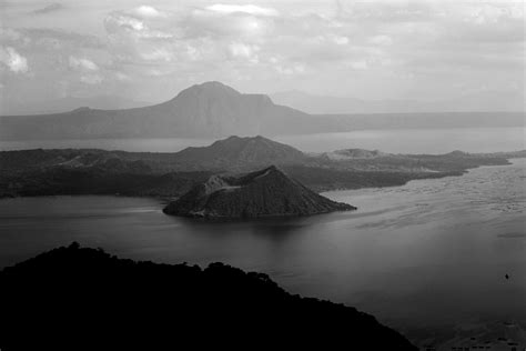 Taal Lake Free Stock Photo - Public Domain Pictures