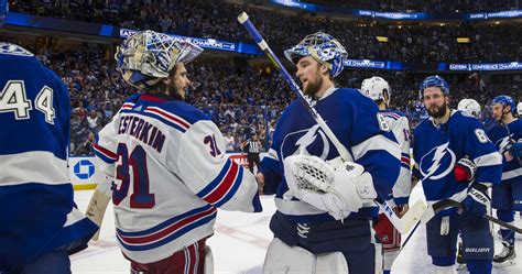 Vezina Trophy 2022-23: Way-Too-Early Rankings for the NHL's Top Goalies ...