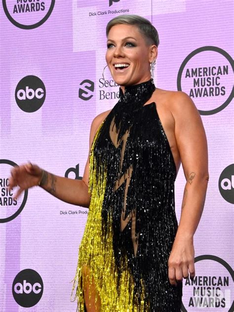 Photo: Pink Attends the American Music Awards in Los Angeles ...