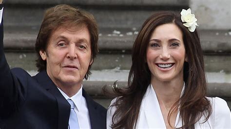 Paul McCartney's wife Nancy Shevell's royal-inspired wedding mini dress ...