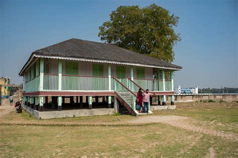 Few Tourist Enjoying Famous Hamilton Bangalow At Sundarban Tiger ...