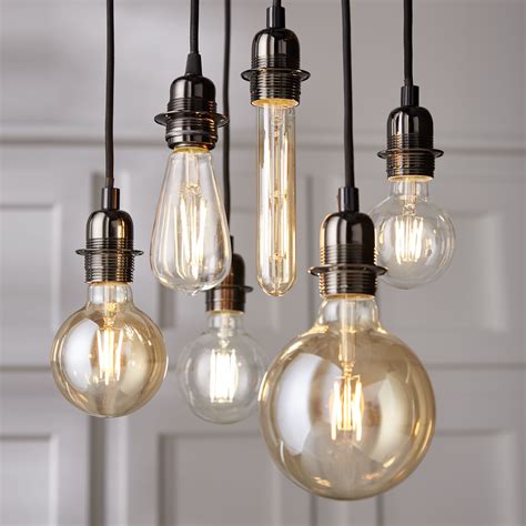Des ampoules décoratives à l'aspect vintage, pour octroyer un look industriel à votre intérieur ...