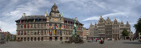 File:Grote Markt (Antwerpen).jpg - Wikimedia Commons