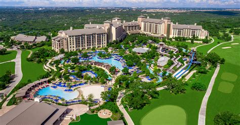 12 Most Unique Hotel Swimming Pools In Texas | TravelAwaits