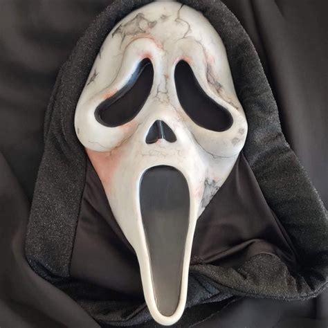 Scream 25th Anniversary Costume - Etsy