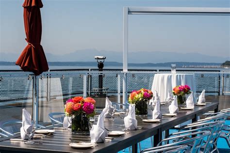 The Top 11 Seattle Waterfront Restaurants For A Meal With A View