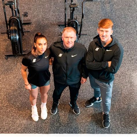 Manchester United legend Paul Scholes has opened a £500,000 gym in Oldham, alongside his son and ...