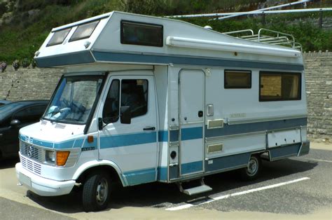 Mercedes Benz Autorail Apache RV Free Stock Photo - Public Domain Pictures