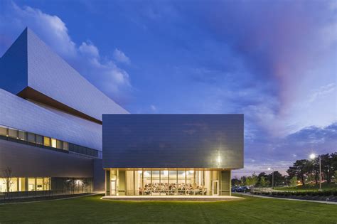 Hancher Auditorium at University of Iowa - OPN Architects