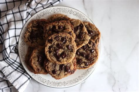 Sourdough Chocolate Chip Cookies - Adamant Kitchen