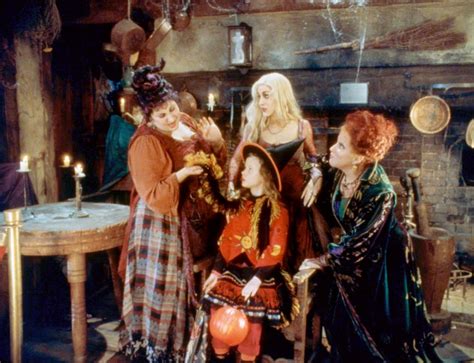 Thora Birch as Dani Dennison in Hocus Pocus - Thora Birch Photo ...