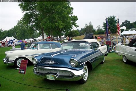 1957 Oldsmobile Super 88 - Information and photos - MOMENTcar