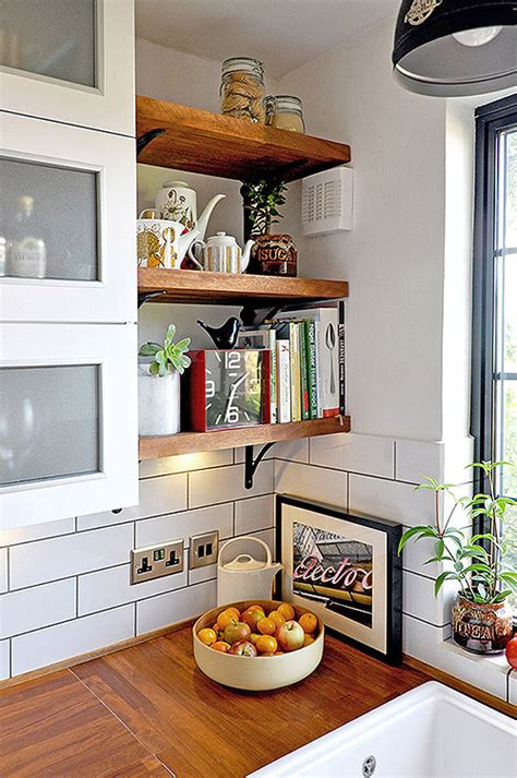 65 Ideas Of Using Open Kitchen Wall Shelves - Shelterness