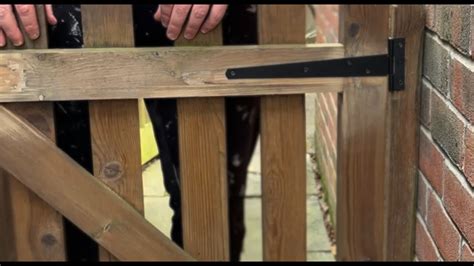 How To Fit Your Garden Gate Hinges - YouTube