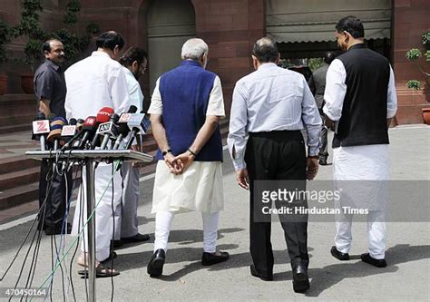 2,472 Modi Cabinet Stock Photos, High-Res Pictures, and Images - Getty ...