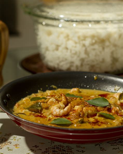 Prawn curry in coconut milk | Swati's Kitchen