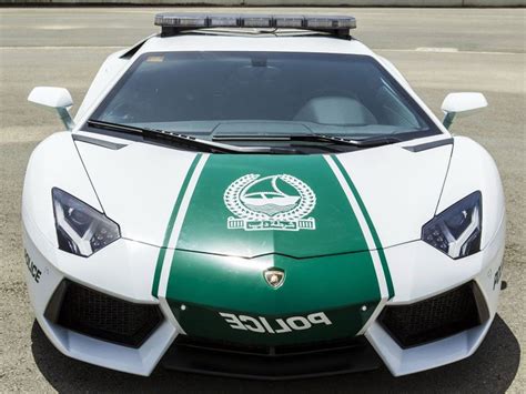 Dubai police get $550,000 Lamborghini squad car that can hit 60mph in ...