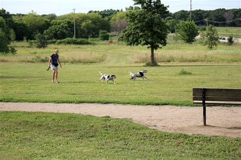 Lake County: Lake County Forest Preserves Off-Leash Dog Parks — Pet ...